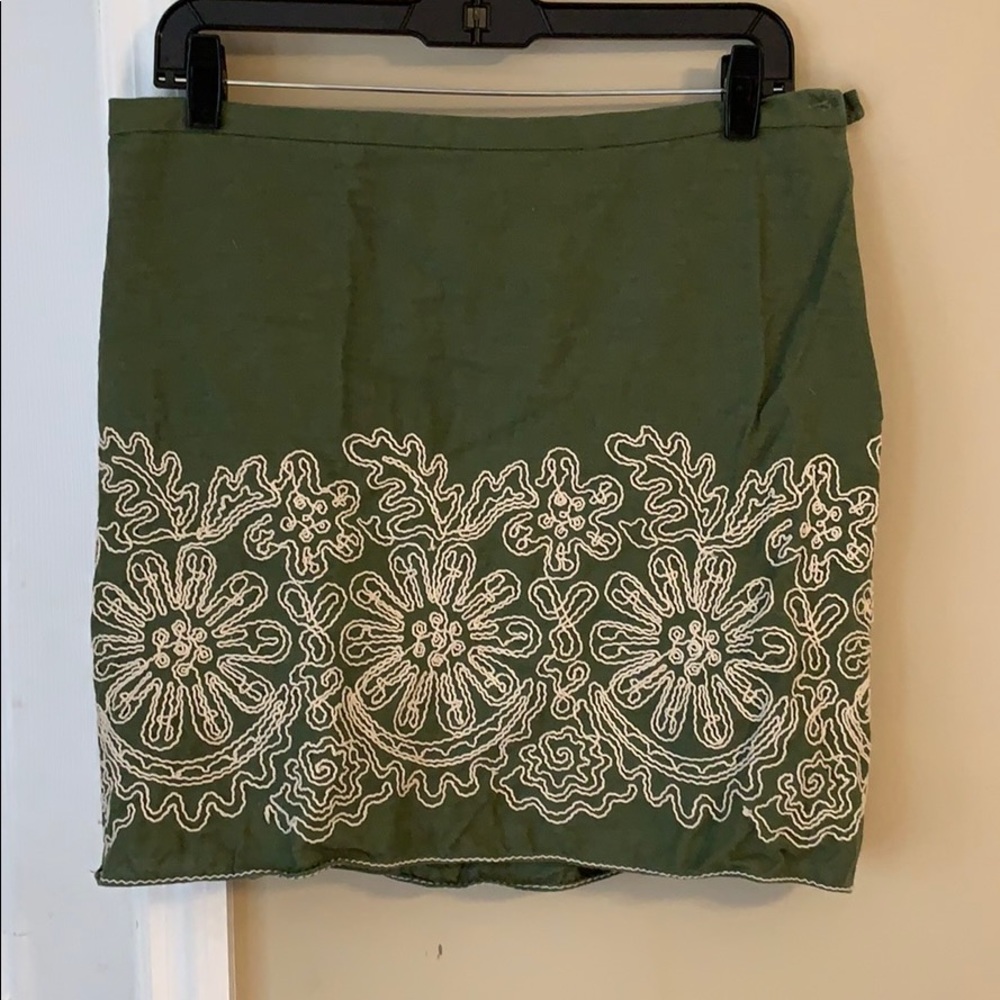 NWOT max studio skirt